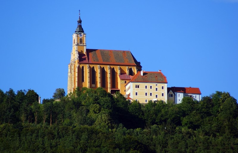 Wallfahrtskirche Pöllauberg / Andreas Kröpfl, CC BY-SA 3.0 at