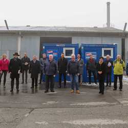 Verabschiedung des Container-Transportes in Lieboch mit Vertretern des Seelsorgeraumes und der Gemeinden