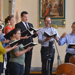 Chor der neuapostolischen Kirche Graz singt „Heilig ist Gott der Herr“